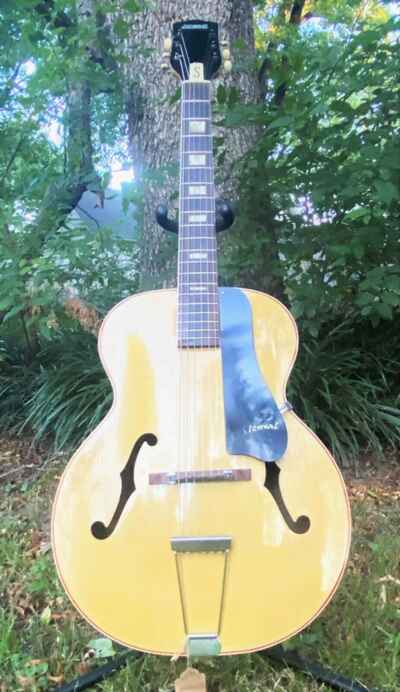 1958 SS Stewart Archtop Guitar 9012 H 982