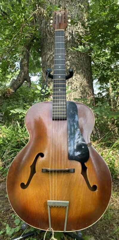 1957 Silvertone Wind Chime Archtop Guitar