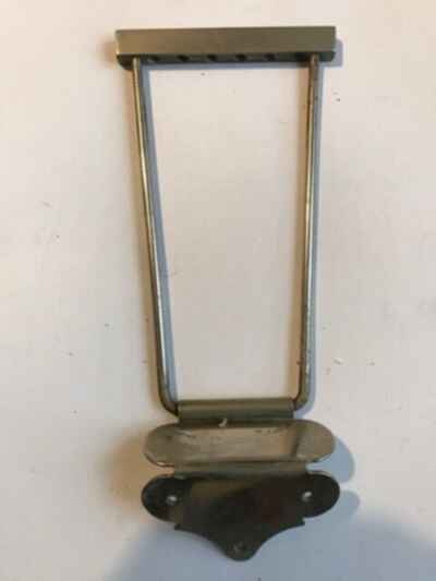 Hofner Guitar:Trapezoid  tailpiece:Metal:Good condition.