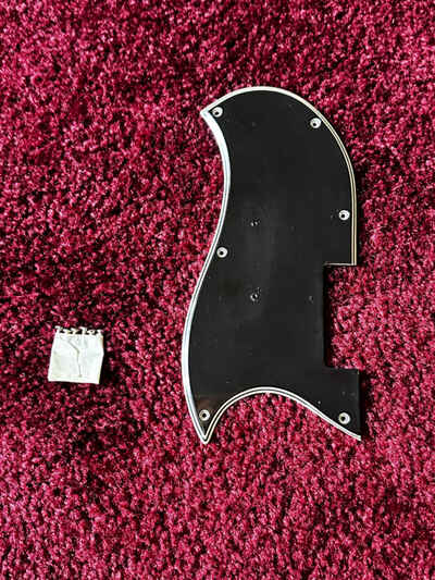 Vintage Original 1960s Gibson EB-3 Pickguard Complete set w / Screws