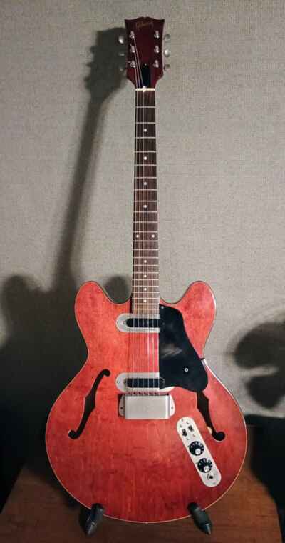 1972 Gibson ES-320 TD Cherry Semi-Hollowbody vintage electric guitar Red