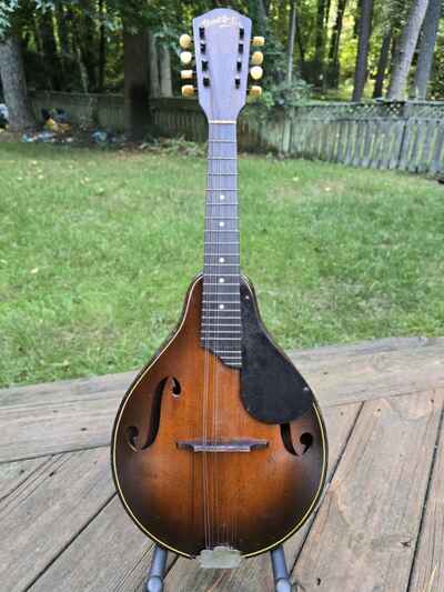 Vintage SOLID WOOD Stradolin Mandolin 1940s STRAD-O-LIN VINTAGE MANDOLIN