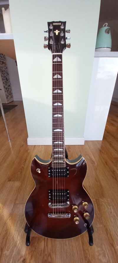 Yamaha Guitar SG800 - Brown Double Cutaway Made in Japan 1980