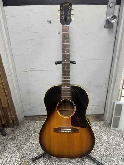 1963 Gibson LG1 Vintage Acoustic Guitar 6 String RH