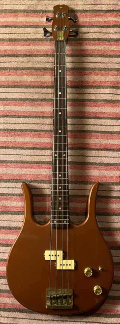 Vintage 1981 Hondo Longhorn Bass Guitar H-1181