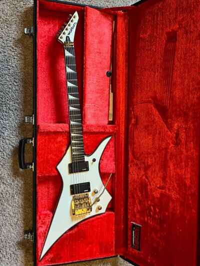 Washburn HM-20V Classic Electric Guitar 1985