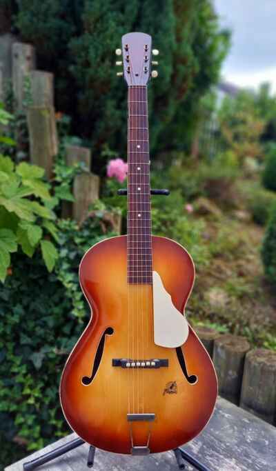 117. Archtop FRAMUS Schlaggitarre ,  Vintage Zustand, 50er Jahre, Sunburst