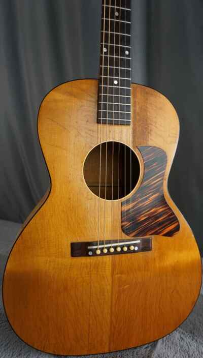 Kalamazoo KGN-12 "Oriole" 1941 Parlor Acoustic