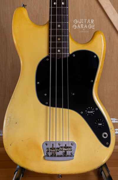 1978 Fender USA American Musicmaster Bass guitar Olympic White - cool vintage!