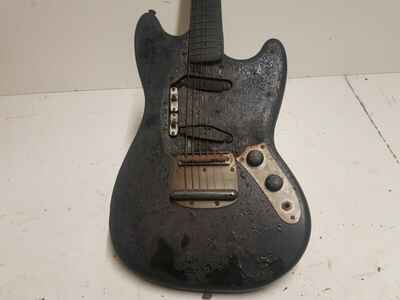 1966 FENDER MUSTANG - BURNed in da USA