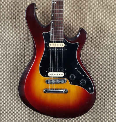 1981 Gibson Victory MVII - Lots of MOJO - Unique design - Ready to ROCK!!