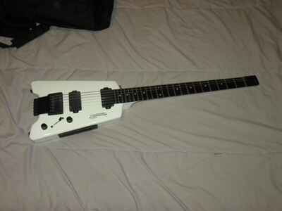 Electric Guitar Steinberger Synapse SS-2F White Soft Case Travel Size Vintage