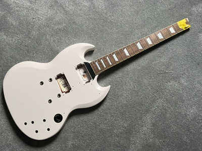 Epiphone 1961 Les Paul SG Standard guitar body BROKEN white