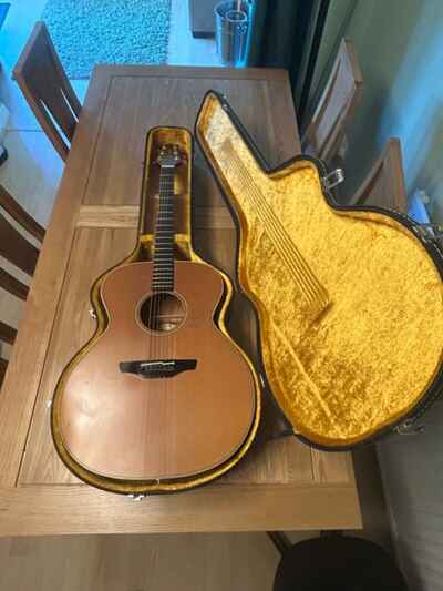 Takamine EN-20 vintage 1986 electro-acoustic jumbo guitar with hard case