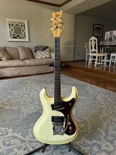 1965 Mosrite Mark I Ventures Model - Vintage Guitar in Pearl White w /  Orig Case!