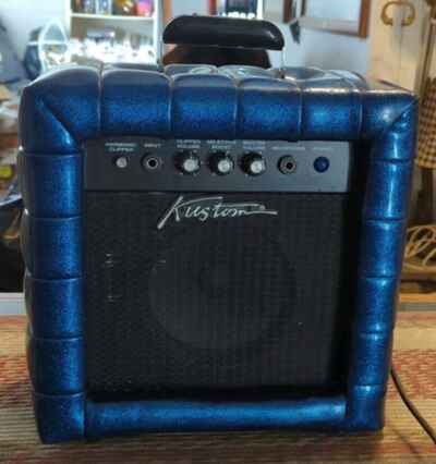 Vintage Kustom TR12L Tuck and Roll Practice Amp (1999-01 - Blue Metallic)