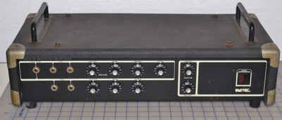 Vintage Univox Mobile Ohm U130L Guitar / Bass Amp