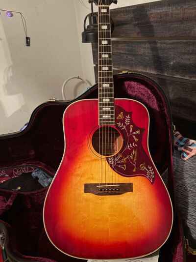 original 1973 Gibson Hummingbird