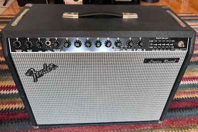 Fender London Reverb Guitar Combo Amplifier-Vintage 1983