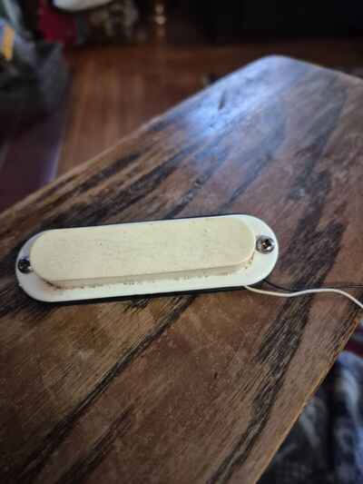 1960s GIBSON MELODY MAKER GUITAR PICKUP .TESTED WORKING . #1