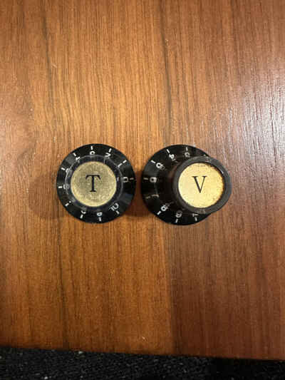 Vtg 1960s -1970s GUITAR TONE / Volume  Knob Pair Black w GOLD UNIVOX Hi Flier