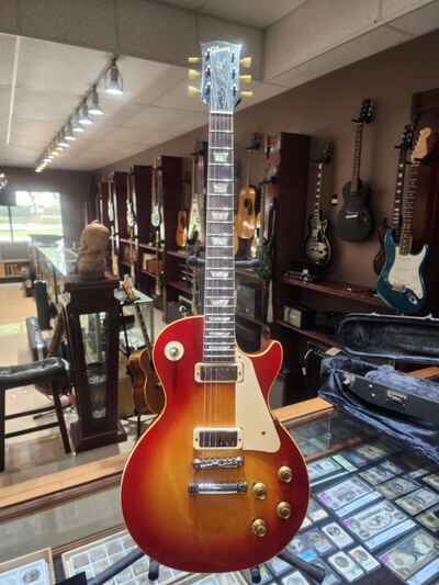 Gibson Les Paul Deluxe Cherry Sunburst 1974 Used Electric Guitar