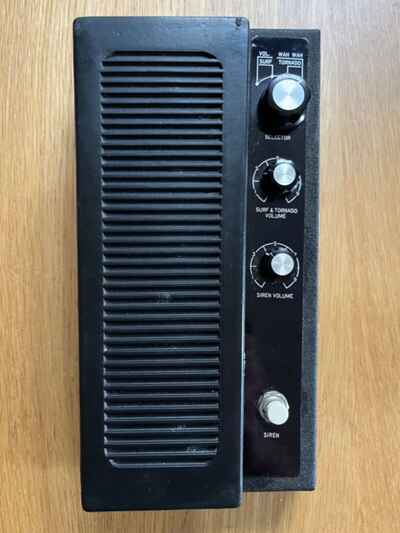 Shaftesbury Squall, Shin-Ei Companion Wah Surf Hurricane Siren ME-7 pedal 1970s