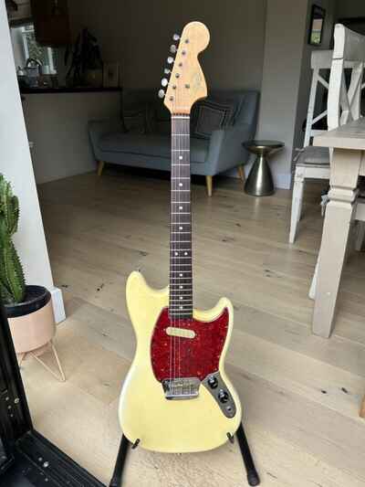 Fender Musicmaster 1965