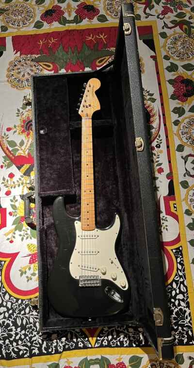 1979 Fender Stratocaster Electric Guitar, Black, Maple Neck, Hardcase