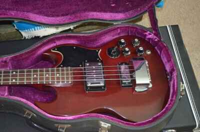 Vintage 1972 Gibson EB3 Bass Guitar w / case