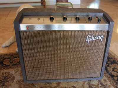 1961 Very Clean Gibson Scout Reverb Guitar Amplifier