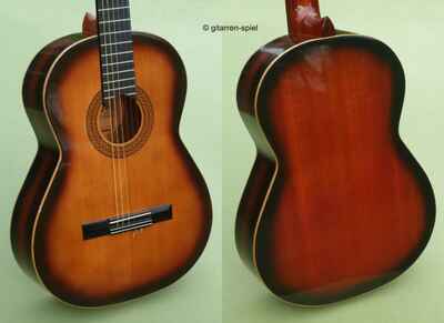 4 / 4 Spanische Konzert-Gitarre Admira Desiree Oregon Pine Sapeli Sattel 50 mm Top