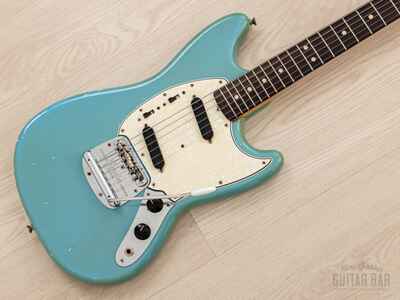 1965 Fender Mustang Vintage Offset Guitar Daphne Blue Slab Board w /  Case