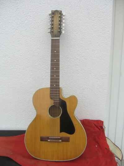 Alte Gitarre ca. 102 cm 12 saitig