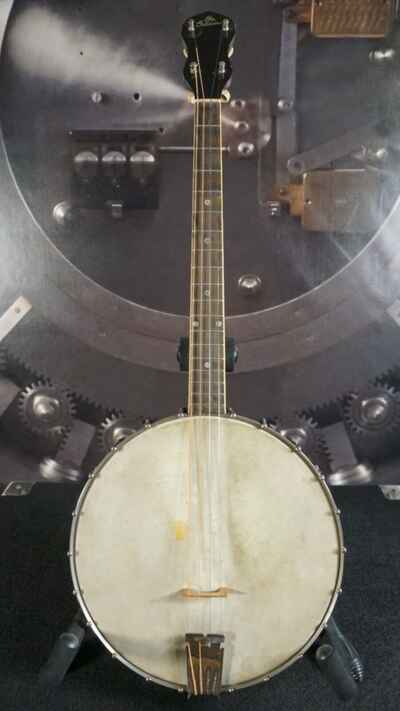 The Gibson Tenor Banjo 1926