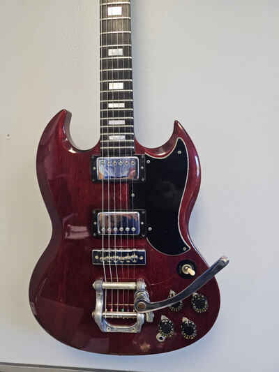 1973 Gibson SG Standard Cherry Electric Guitar w /  Bigsby & Case