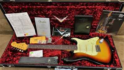 In Store ?? 1964 Fender Stratocaster Journeyman Relic, Sunburst 2022 Near Mint