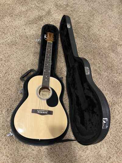 Ventura Acoustic 3 / 4 Guitar with Hard Case