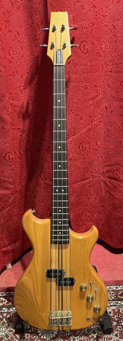 WESTONE THUNDER 1-A  BASS GUITAR MADE IN JAPAN 1980S