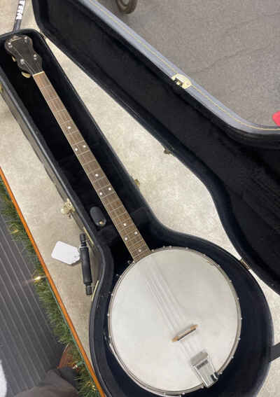 1947 Gibson Kalamazoo 4 String Banjo with Hard Case!