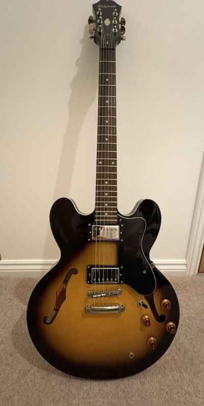 Epiphone The Dot in Vintage Sunburst with epiphone hard case