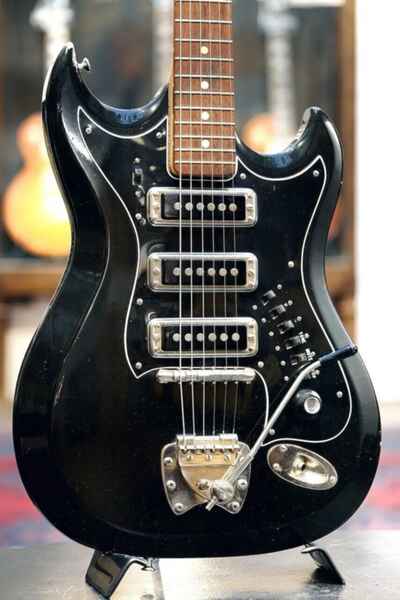 Hagstrom 3 - 1965 Black