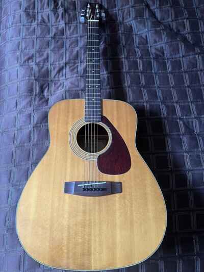 vintage YAMAHA 6-string acoustic guitar FG-160 with case Taiwan