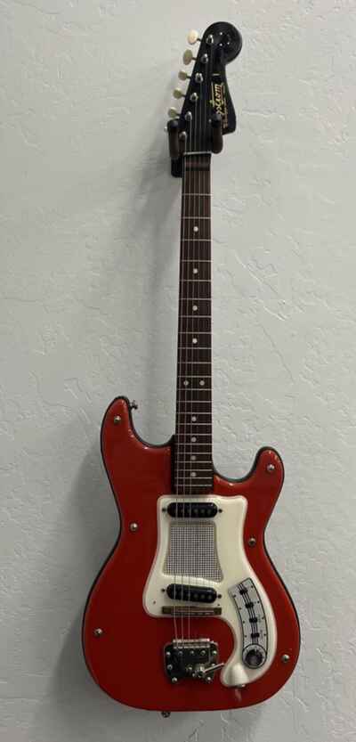 Vintage 1966 Hagstrom 1 / Kent 1 "Transitional" Electric Guitar: Red