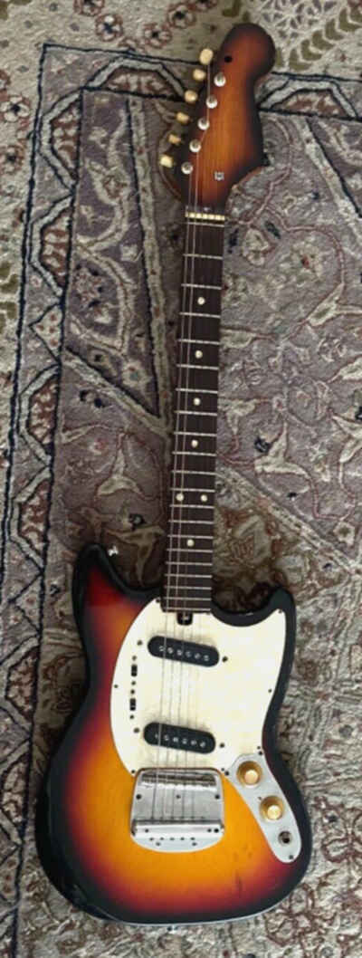 Vintage Mustang guitar Kingston ,Teisco, Sakova, Kent