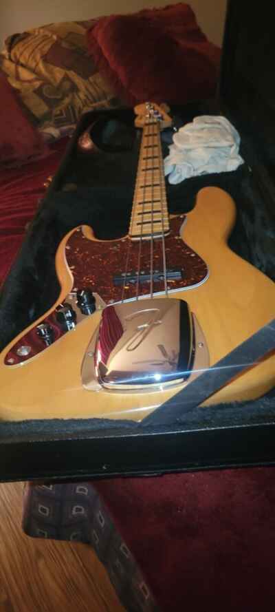 Left Handed Squier Vintage Modified Jazz Bass *Indonesian"