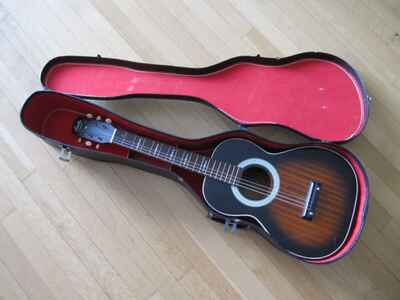 Vintage Harmony Stella parlor guitar w / case Sunburst w / o pick guard  sounds fine