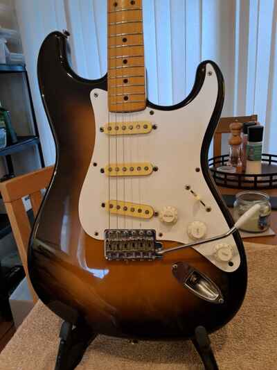 JV Squier 1982 White Stratocaster 57 spec