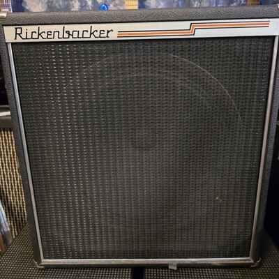 Vintage Rickenbacker Bass Amp TR35B  1981, 1 X 15" Solid State Combo