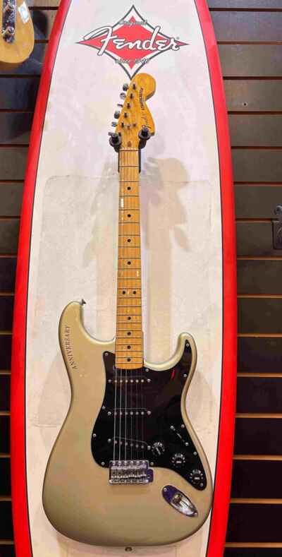 Pre Owned Fender 1979 Anniversary Strat (052741)